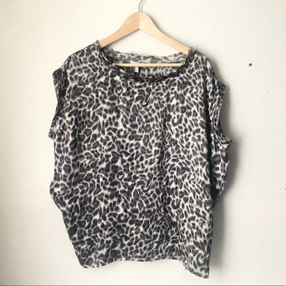 Joie leopard print 100% silk oversized boxy pullover blouse animal print - Picture 1 of 6